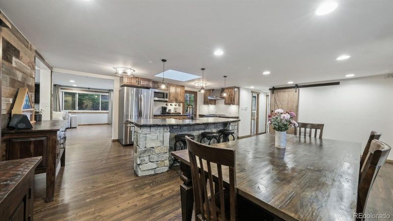 9630 W 23rd Ave, Lakewood, CO 80215