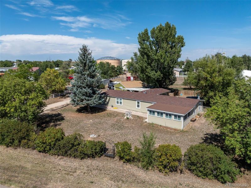 312 Lilac Dr, Lochbuie, CO 80603