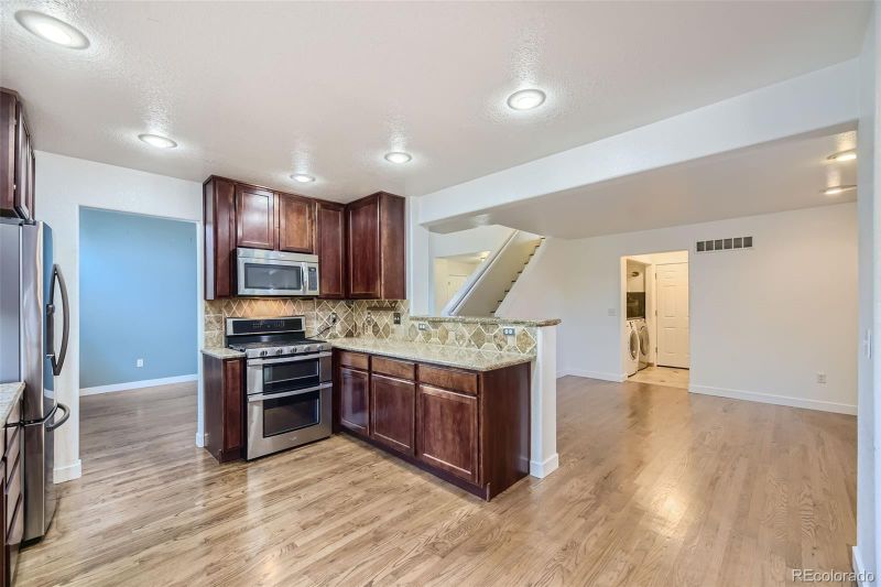 6423 W 96th Pl, Broomfield, CO 80021