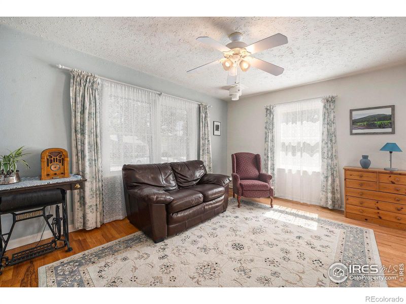 1119 Grant Ave, Loveland, CO 80537