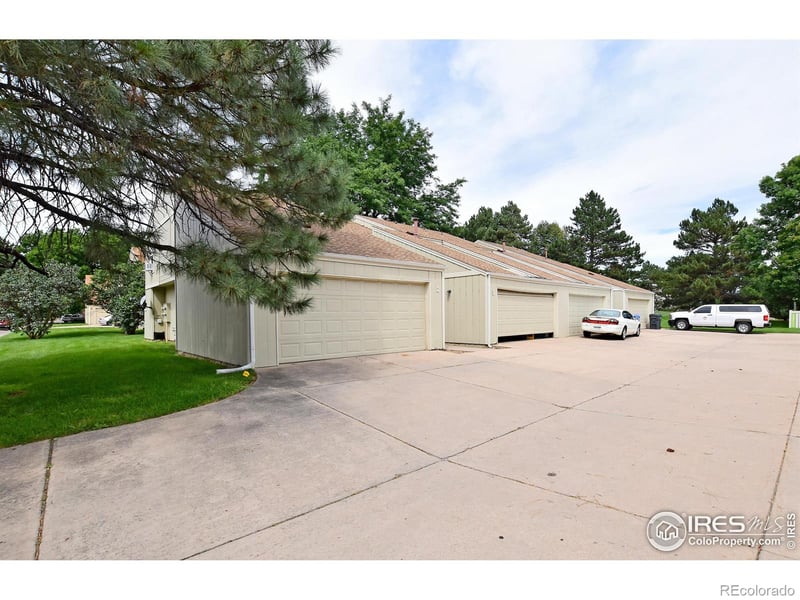 1012 Davidson Dr, Fort Collins, CO 80526