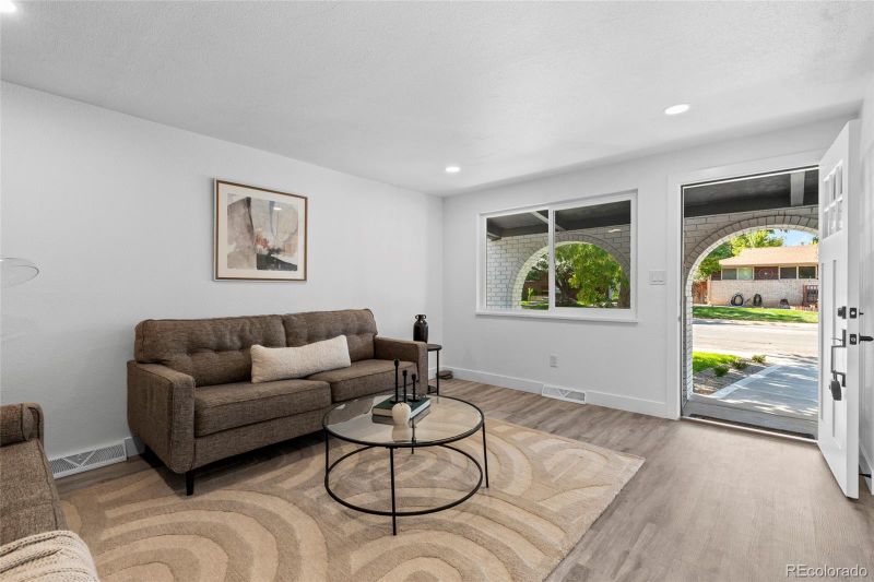 700 Busch St, Longmont, CO 80501