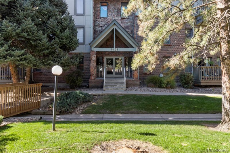 6405 S Dayton St #307, Englewood, CO 80111