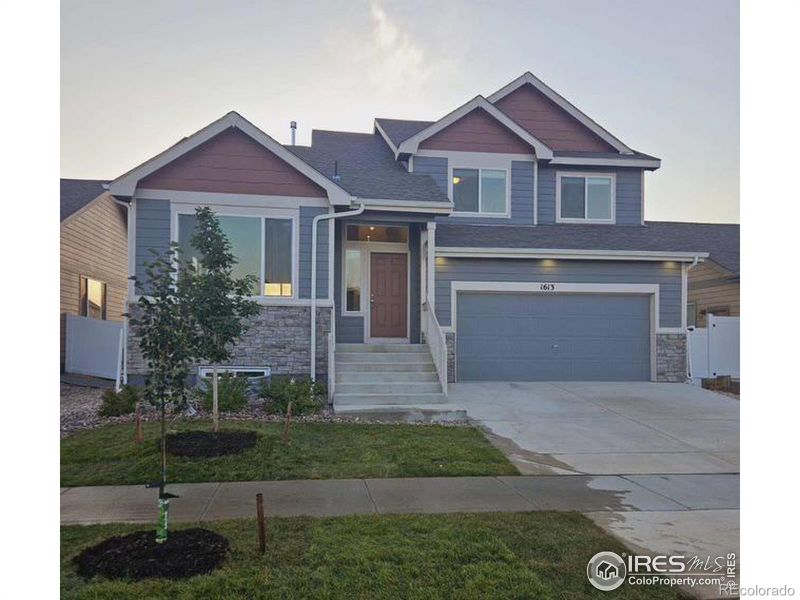 1613 102nd Ave Ct, Greeley, CO 80634
