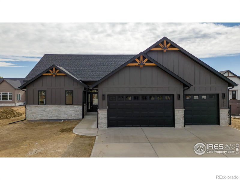 1271 Burt Ave, Berthoud, CO 80513