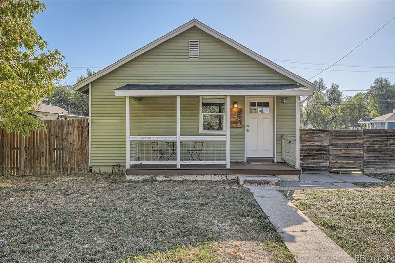 1900 Dallas St, Aurora, CO 80010