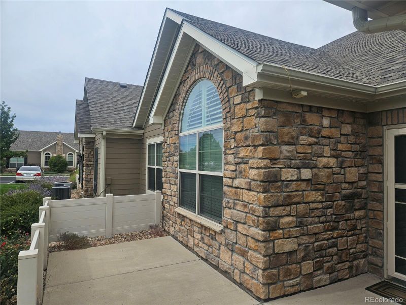 19332 E Asbury Dr #B, Aurora, CO 80013