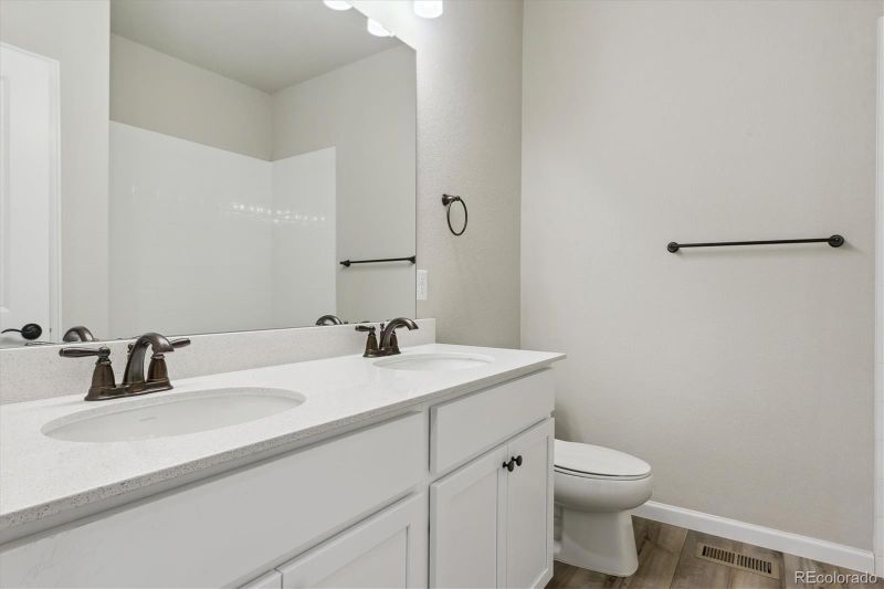 18308 Martinello Dr, Parker, CO 80134