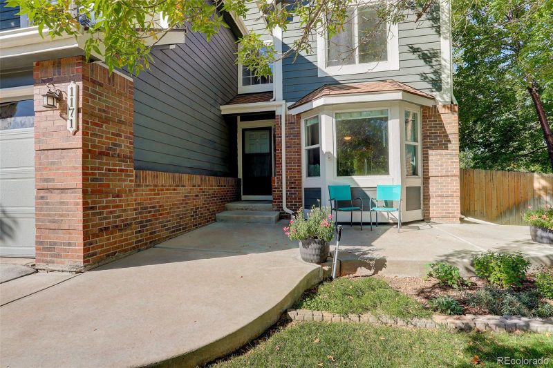1171 Stonehaven Ave, Broomfield, CO 80020
