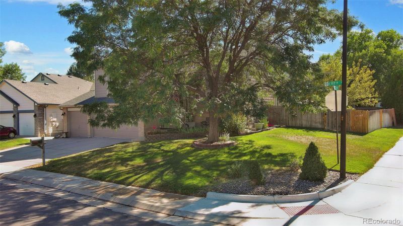 5200 E 117th Ave, Thornton, CO 80233
