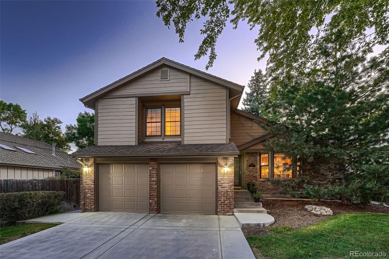8390 W 81st Dr, Arvada, CO 80005