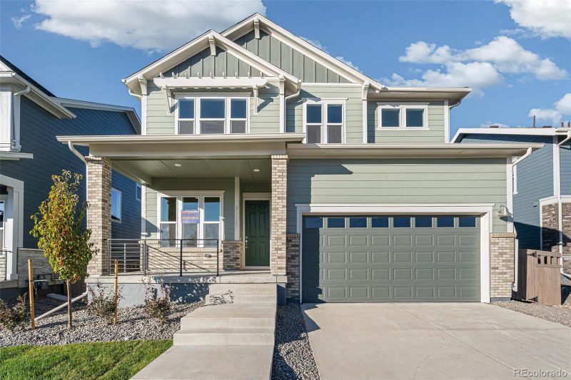 21127 E 62nd Dr, Aurora, CO 80019