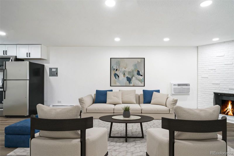 5401 E Warren Ave #208, Denver, CO 80222