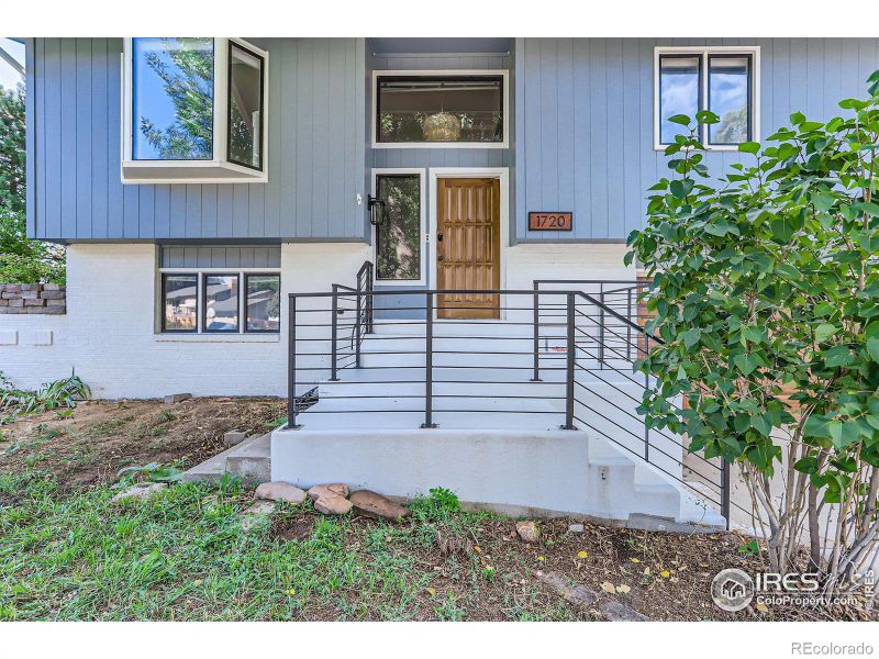 1720 Zeus Dr, Lafayette, CO 80026