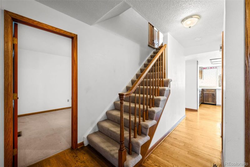 17152 E Crestline Pl, Centennial, CO 80015