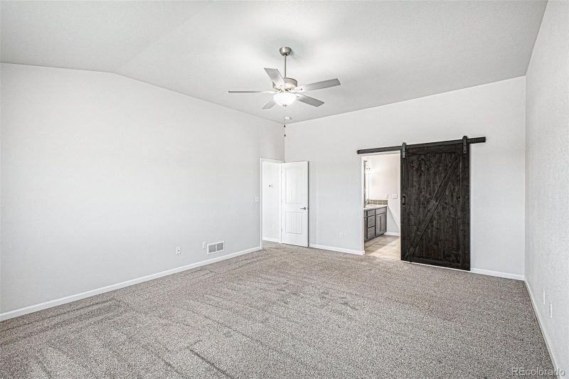 1276 N Dailey Dr, Pueblo, CO 81007