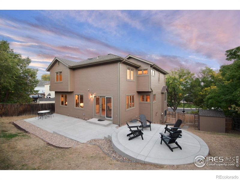 1727 Eisenhower Dr, Louisville, CO 80027