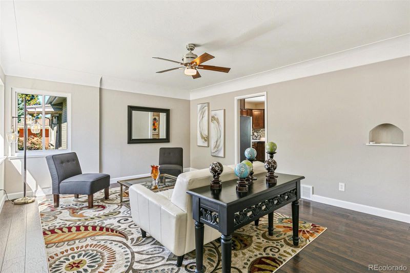 650 Cody St, Lakewood, CO 80215