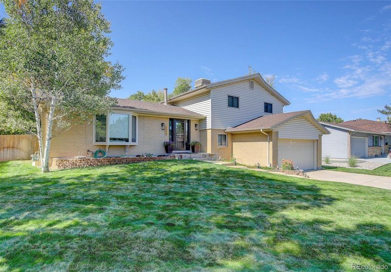 3359 S Galena Ct, Denver, CO 80231