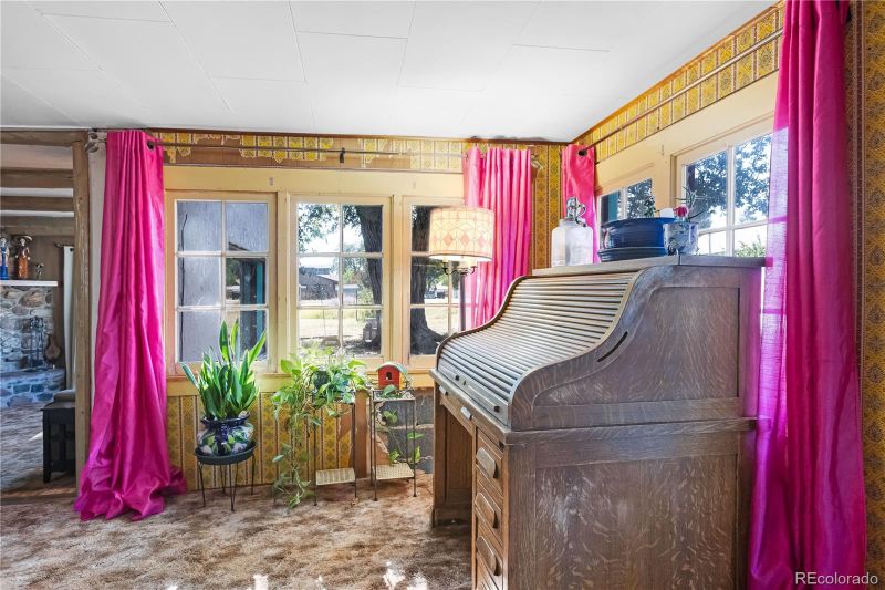 420 W 10th St, Salida, CO 81201