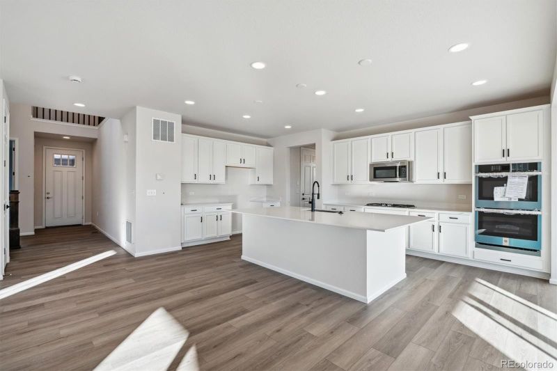 3230 Boral Owl Dr, Brighton, CO 80601