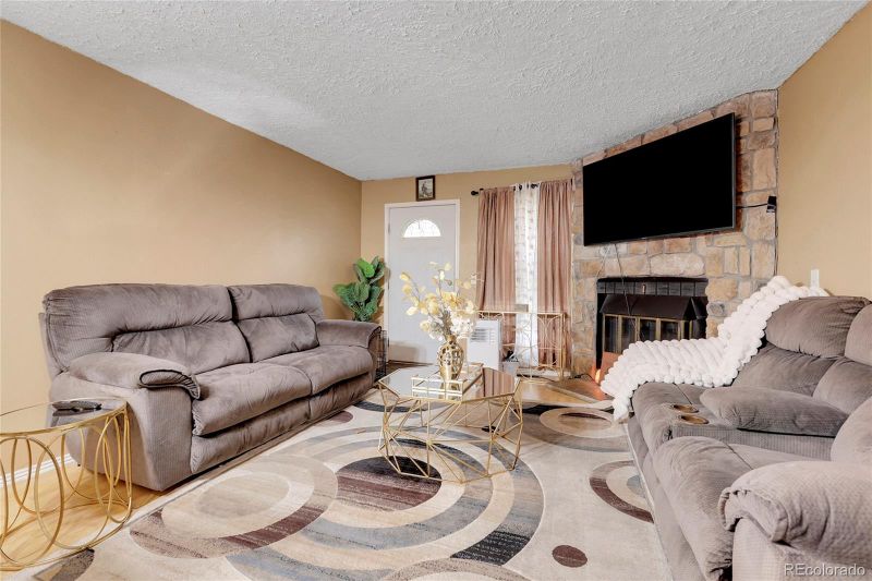 14363 E Hawaii Cir #D, Aurora, CO 80012