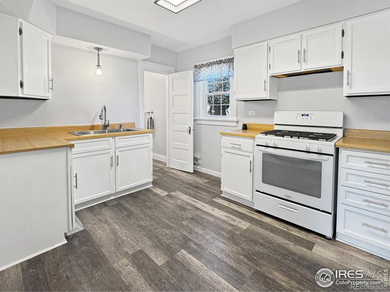 517 Louisa St, Peetz, CO 80747