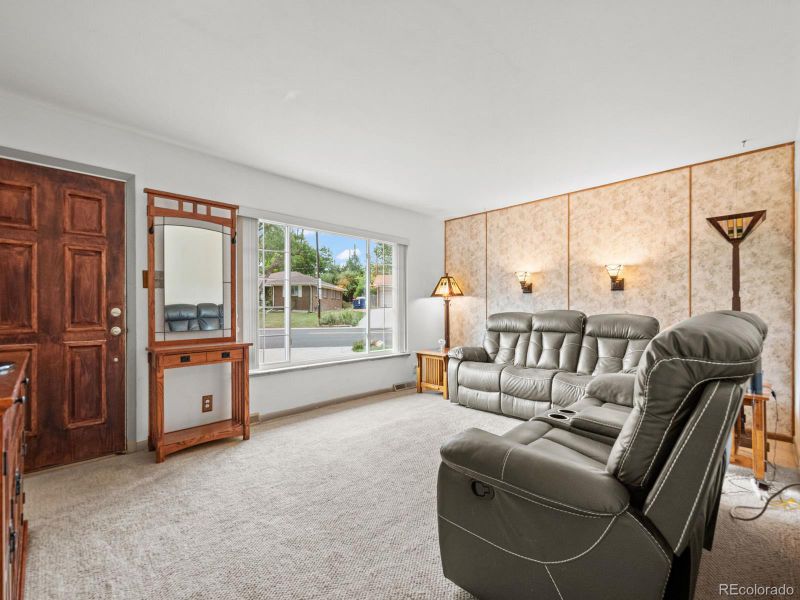 6507 S Acoma St, Littleton, CO 80120