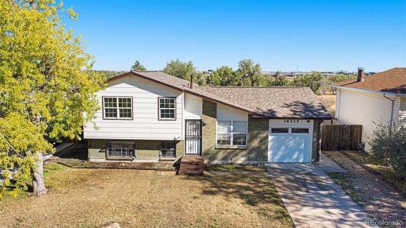 16215 E 18th Pl, Aurora, CO 80011
