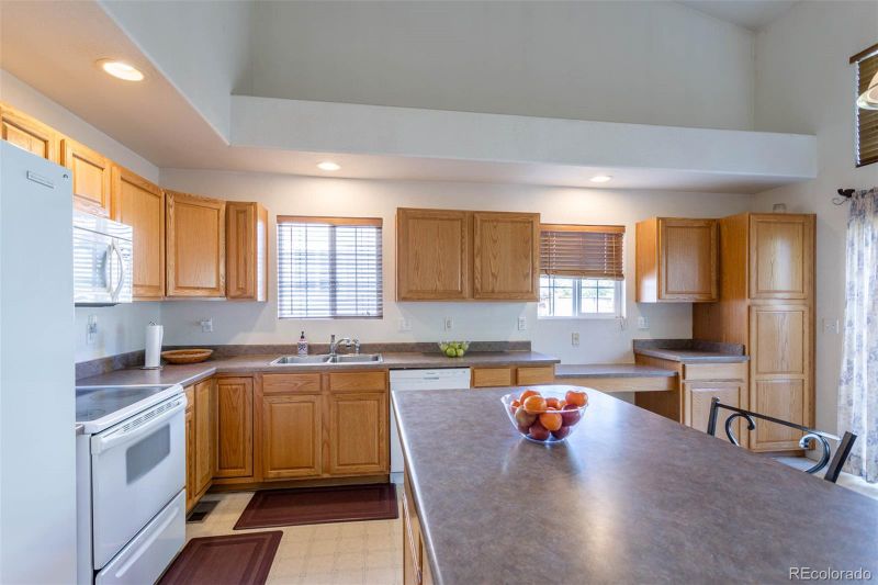 40 Pheasant Ave, Brighton, CO 80601