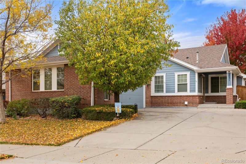 2831 S Ireland Way, Aurora, CO 80013