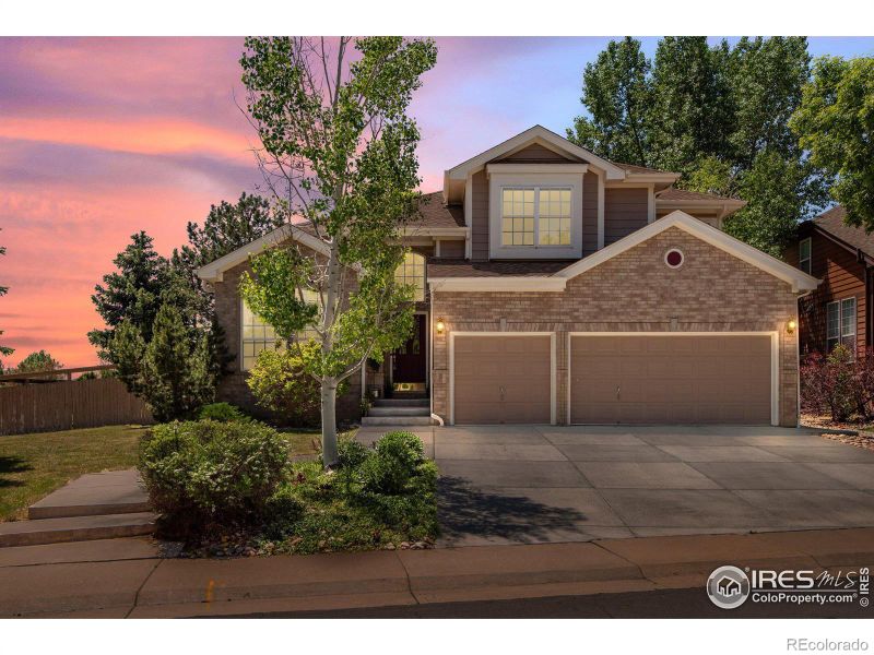 300 Whitetail Cir, Lafayette, CO 80026
