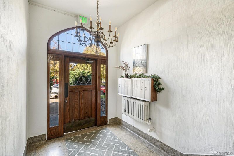 1690 Detroit St #7, Denver, CO 80206