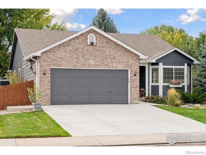 1582 Cedarwood Dr, Longmont, CO 80504