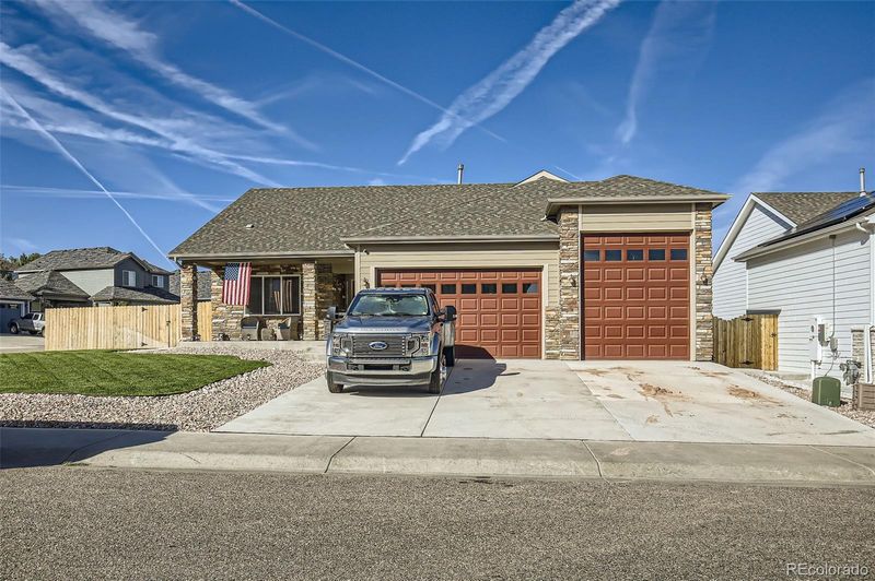 320 Mcgregor Ln, Johnstown, CO 80534