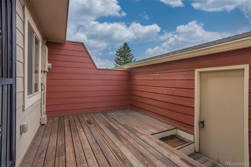 416 W Rockrimmon Blvd #D, Colorado Springs, CO 80919
