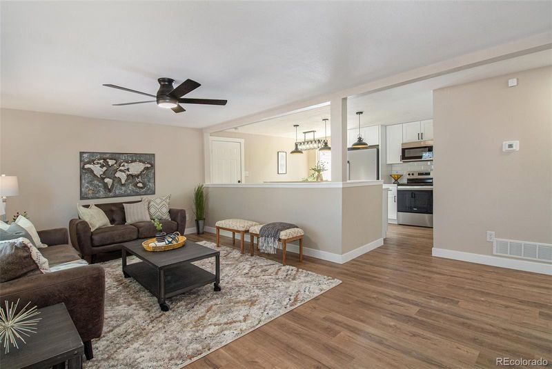 200 Dahlia St, Bennett, CO 80102