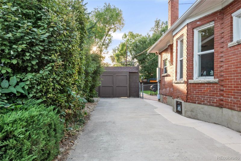 4963 Perry St, Denver, CO 80212