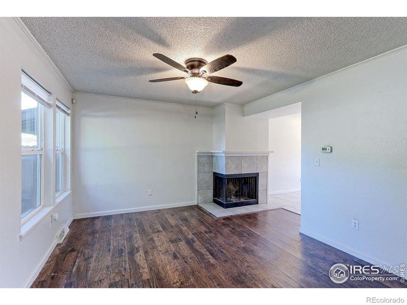 15125 E Jefferson Pl, Aurora, CO 80014