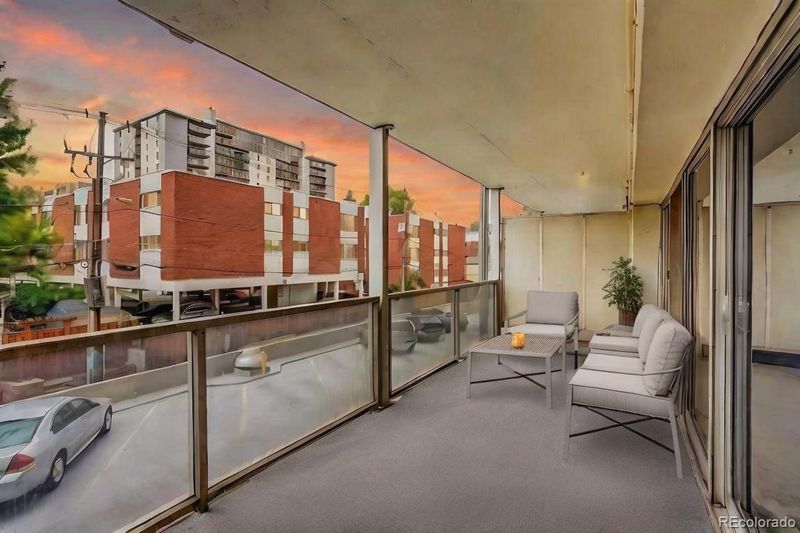 888 N Logan St #3E, Denver, CO 80203