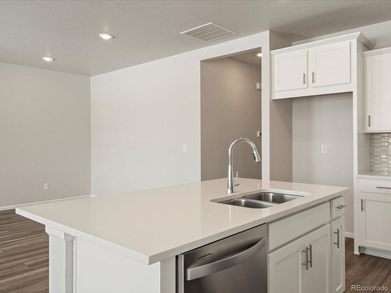 17354 E 91st Pl, Commerce City, CO 80022