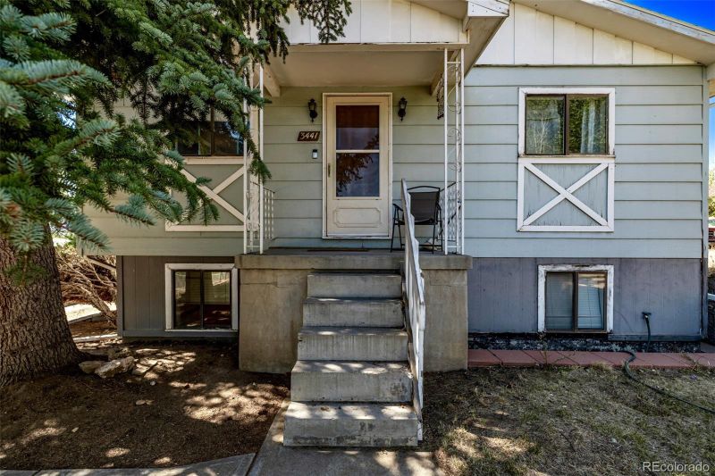 3441 S Clay St, Englewood, CO 80110