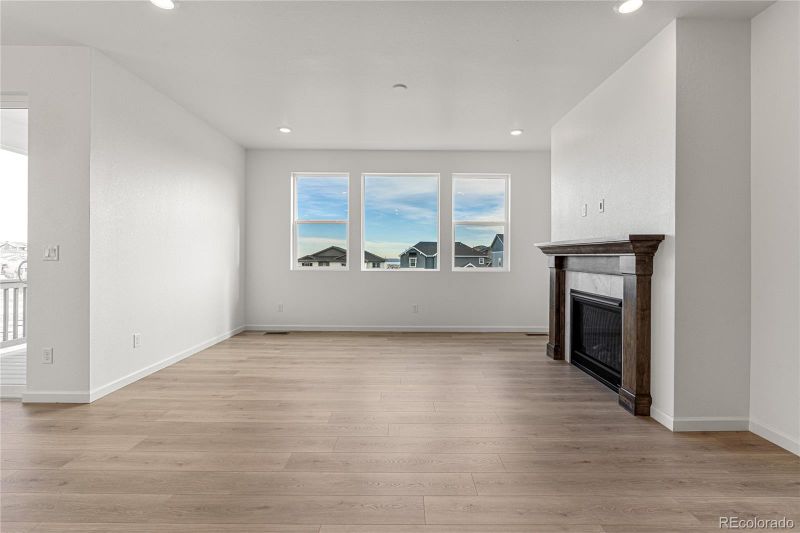 9314 Quartz St, Arvada, CO 80007