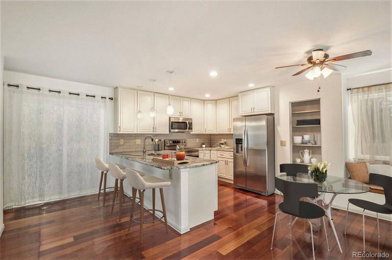 4896 S Johnson St, Littleton, CO 80123
