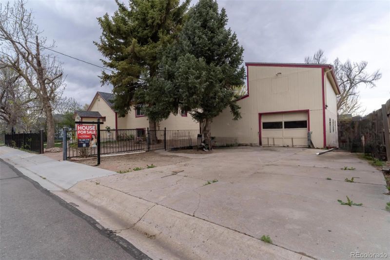 8533 4th St, Wellington, CO 80549