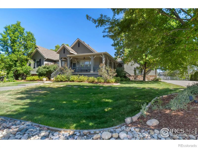 9390 Cottonwood Cir, Longmont, CO 80504
