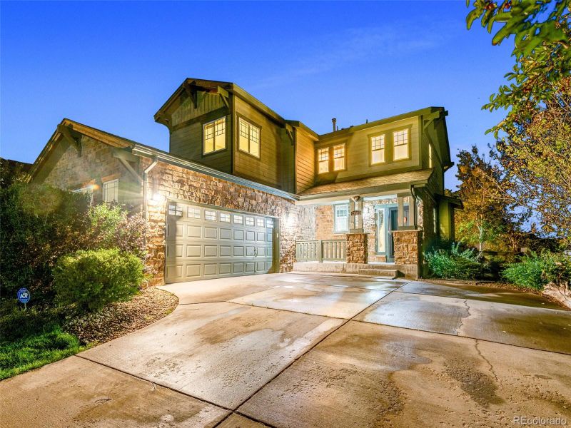 23802 E 2nd Dr, Aurora, CO 80018