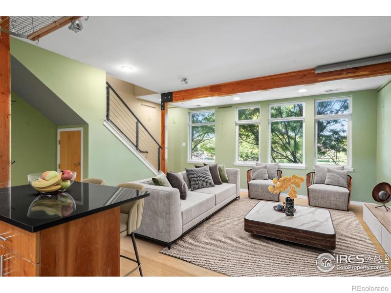 940 Kimbark St, Longmont, CO 80501