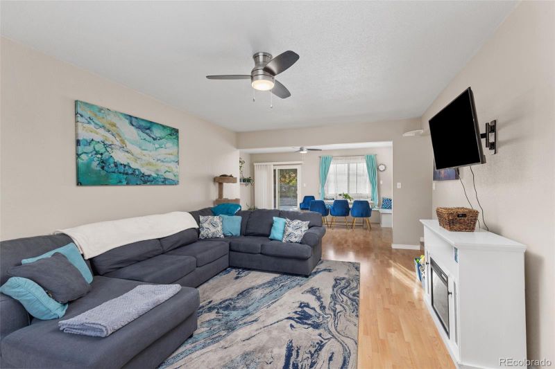 707 35th Avenue Ct, Greeley, CO 80634
