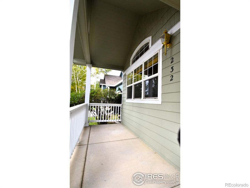 232 Sugarbin Ct, Longmont, CO 80501
